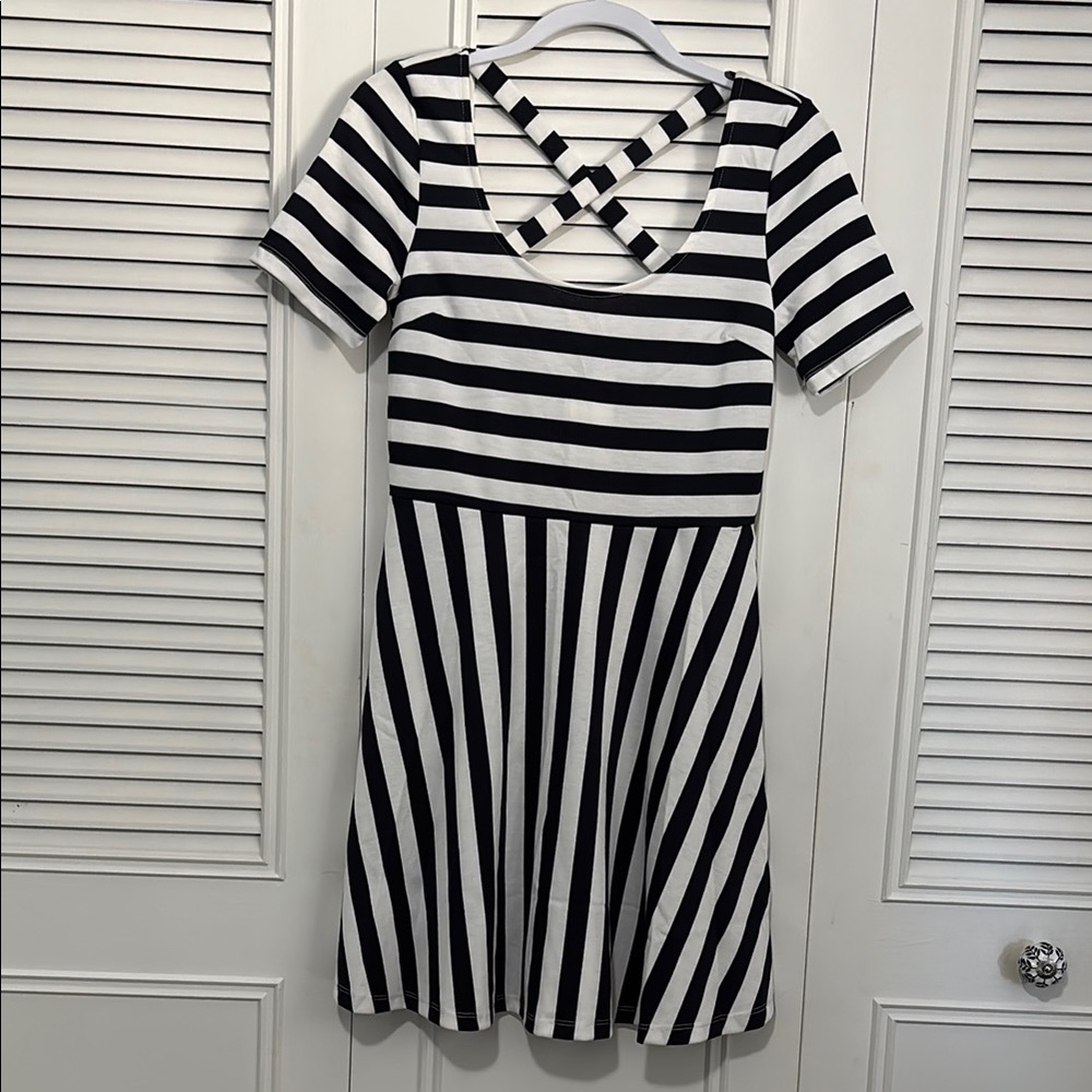 H&M Black and White Striped Midi Dress